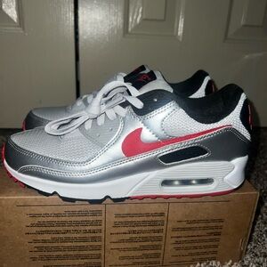 Size 7.5M/9W - Nike Air Max 90 Icons - Silver Bullet Refurbished Retail $130